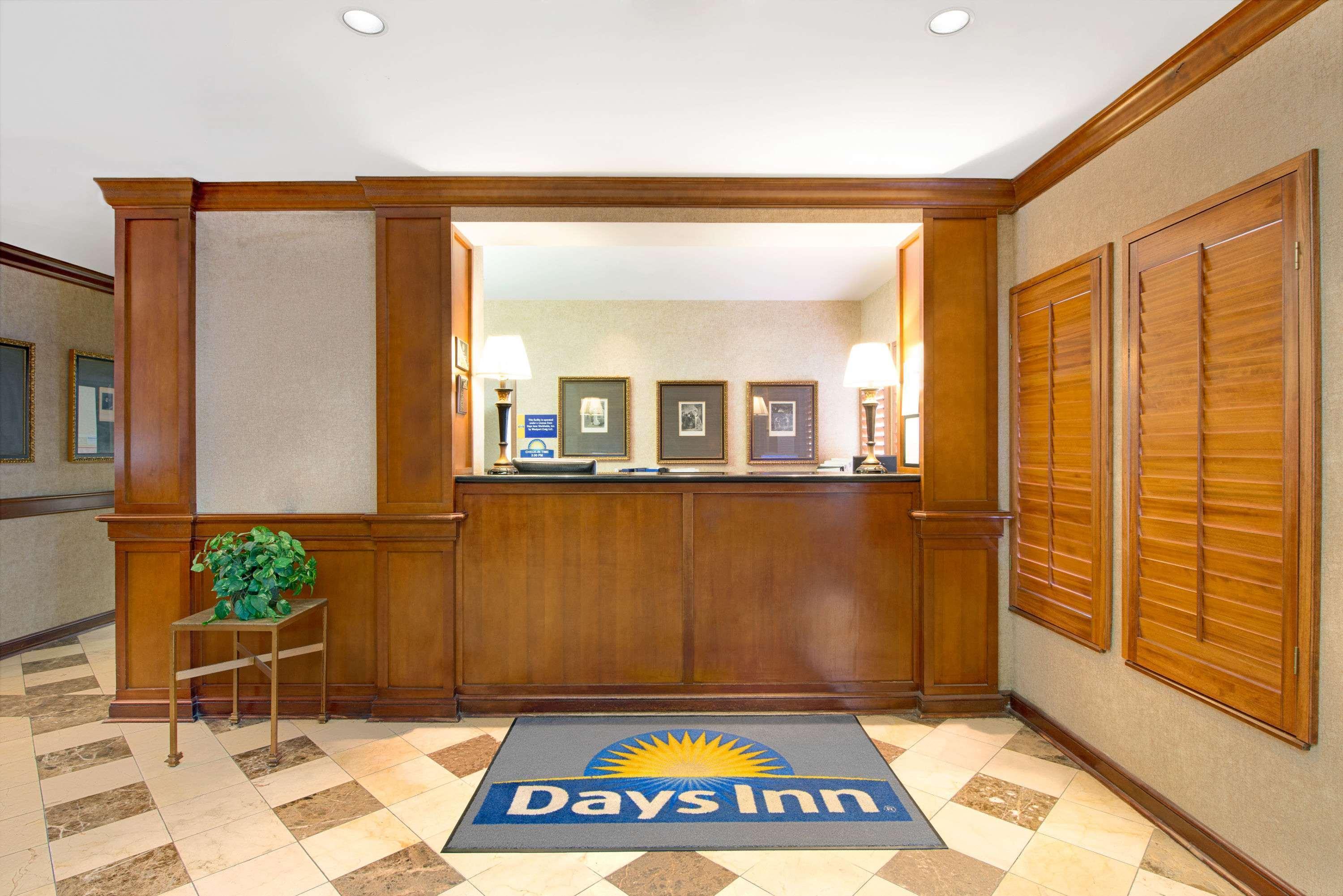 Days Inn By Wyndham St. Louis/Westport Mo Maryland Heights Εξωτερικό φωτογραφία