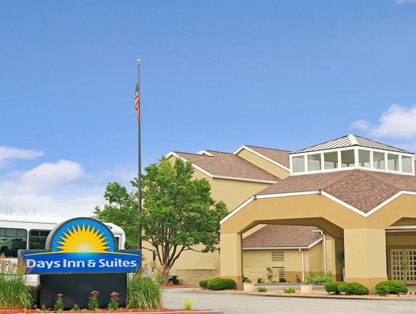 Days Inn By Wyndham St. Louis/Westport Mo Maryland Heights Εξωτερικό φωτογραφία